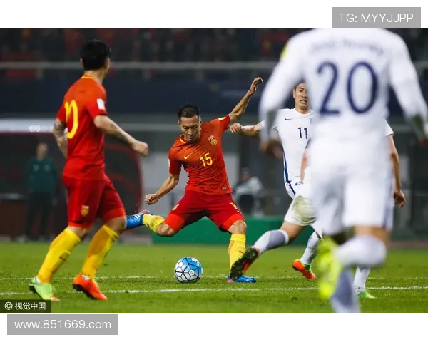 2023年足球明星卡套热潮来袭收藏价值与乐趣并存的全新体验 2023年足球明星卡套热潮来袭收藏价值与乐趣并存的全新体验